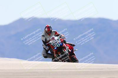 media/Mar-10-2025-Not available-Contact DROC for download link (Mon) [[906838c8b1]]/4-Novice/Session 4 (Turn 9)/